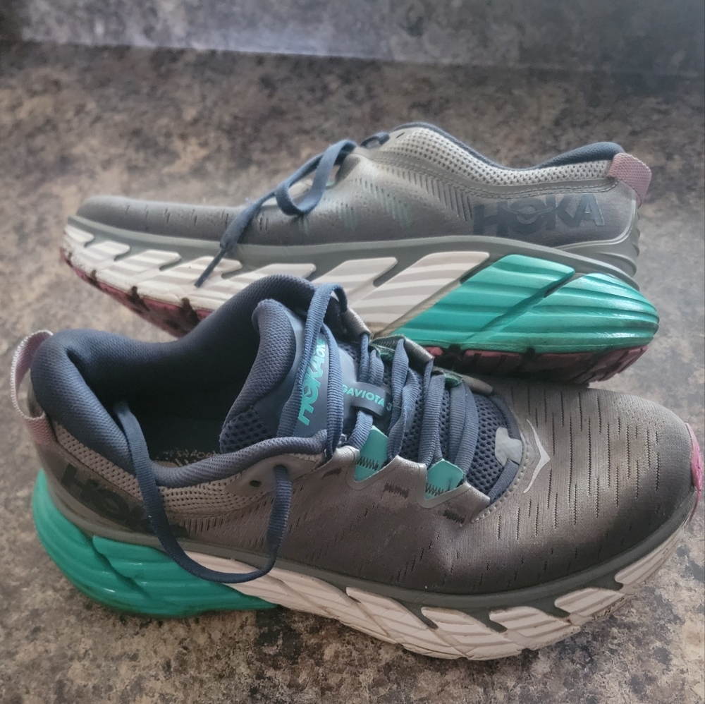 Hoka shoes